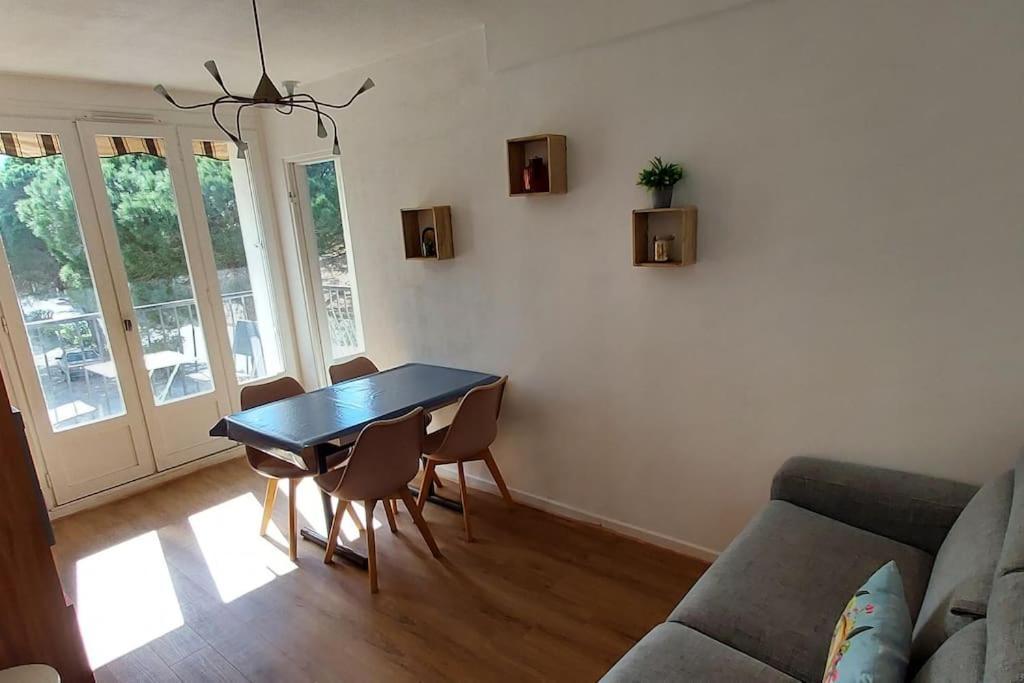 Appartement Renove Avec Balcon A 100 M De La Plage Argeles-sur-Mer Luaran gambar